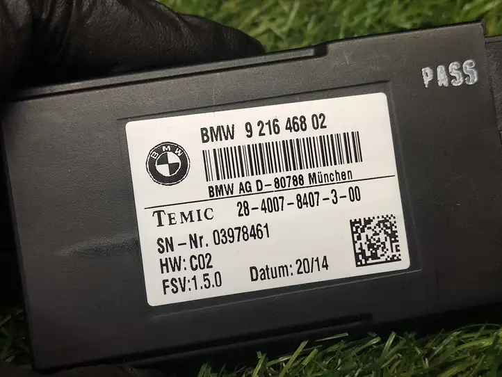 BMW 3 F30 F35 F31 (2012 - 2018) 9216468 Реле обогрева — фото 3