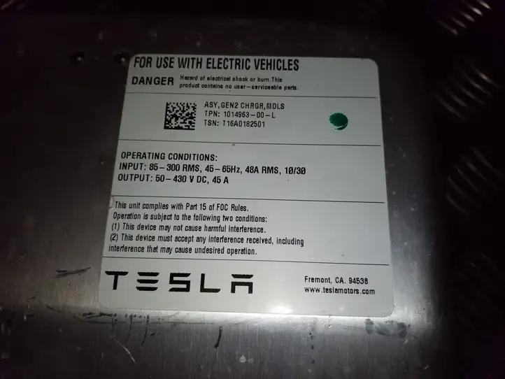 Tesla Model S (2016 - 2021) 101496300L Прочие блоки управления — фото 7