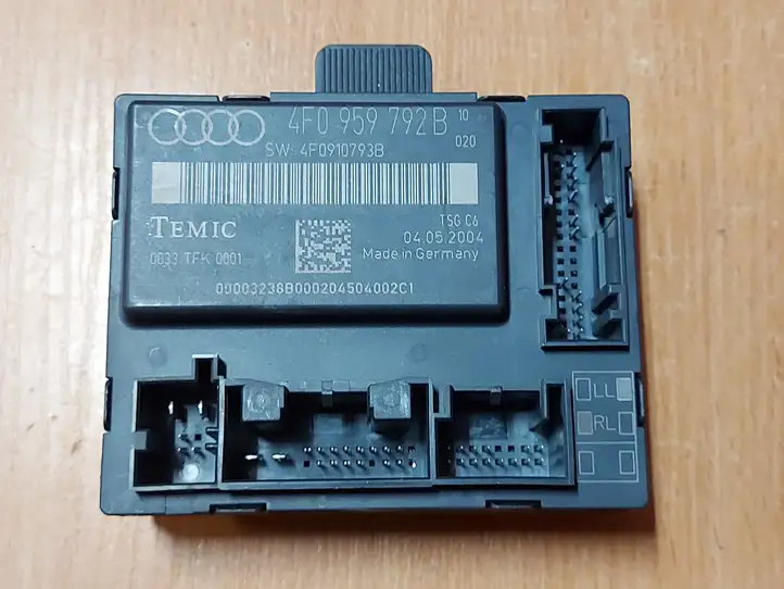 Audi A6 S6 C6 4F (2004 - 2008) 4F0959792B Блок управления дверью — фото 1