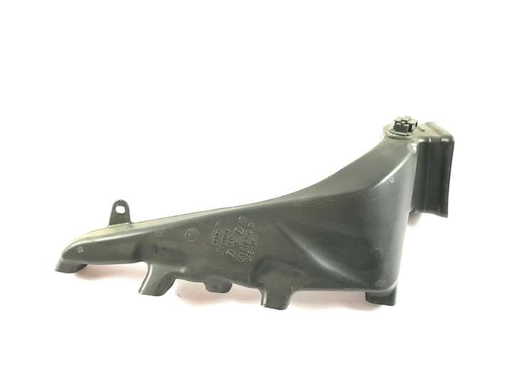 Audi A4 (2007 - 2011)  8K1819152B Воздуховоды