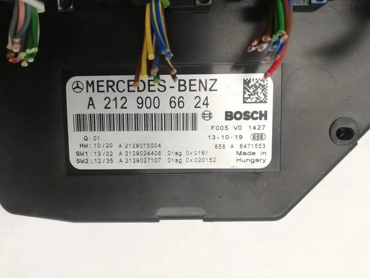 Mercedes-Benz C W204 (2007 - 2014) A2129006624 Блок монтирования реле — фото 2