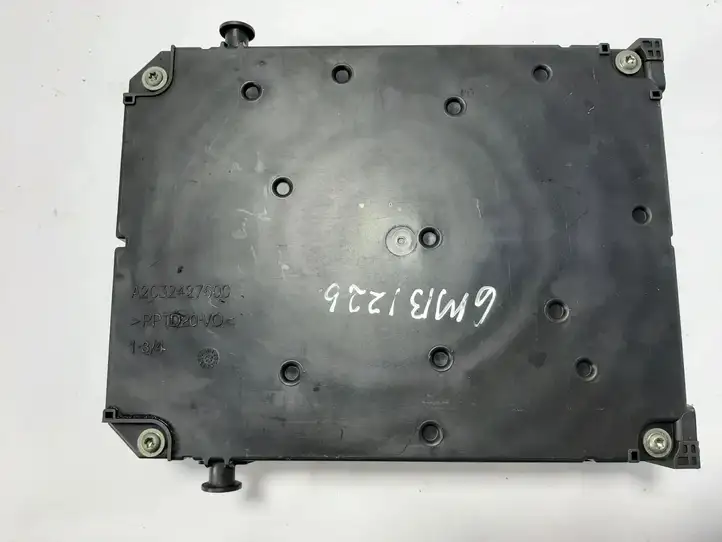 Citroen C4 (2011 - 2016)  9665547480 Блок монтирования реле