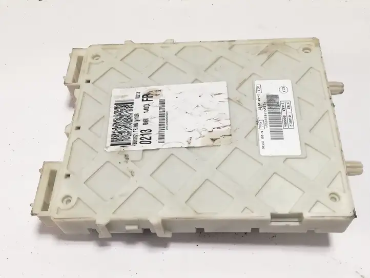 Ford C-MAX II (2010 - 2015) BV6N14A073 Блок монтирования реле — фото 3