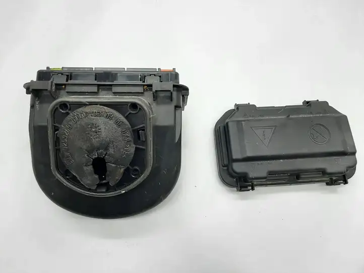 BMW 1 F20 F21 (2011 - 2019) 9337879 Блок монтирования реле — фото 5