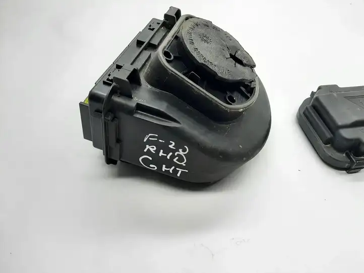 BMW 1 F20 F21 (2011 - 2019) 9337879 Блок монтирования реле — фото 6