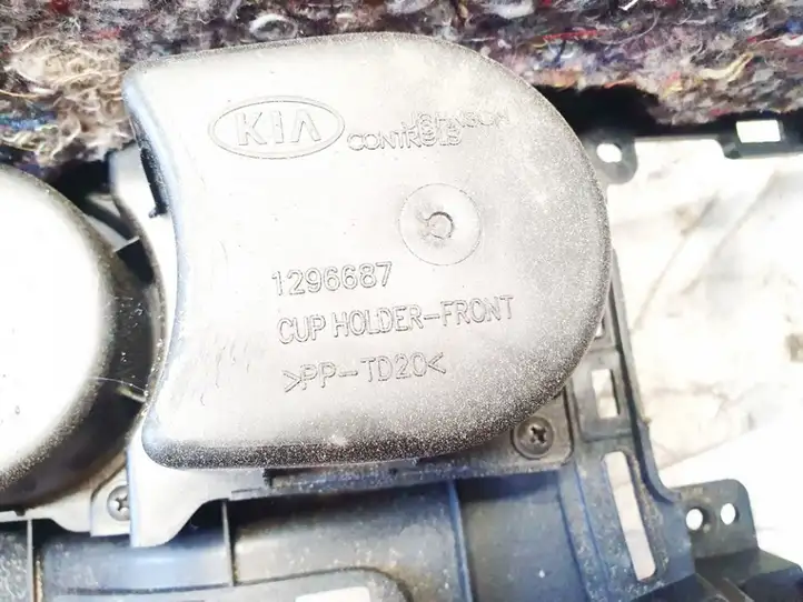 Kia Ceed (2006 - 2010) 1296687 Прочие детали салона — фото 3