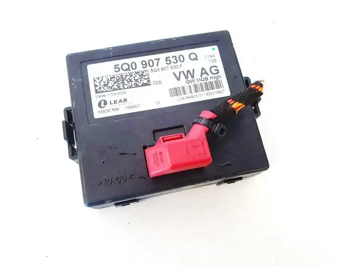 Volkswagen Golf VII (2013 - 2019)  5q0907530q Другие блоки управления / модули