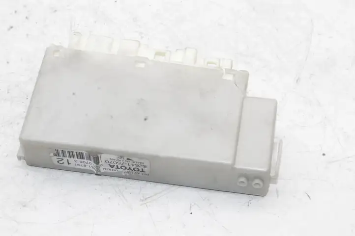 Toyota Prius+ (ZVW40) (2011 - 2018) 8264175070 Реле аварийных фонарей — фото 1
