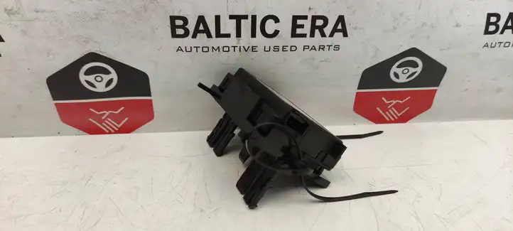 BMW 5 F10 F11 (2009 - 2016)  9371374 Другие блоки управления / модули