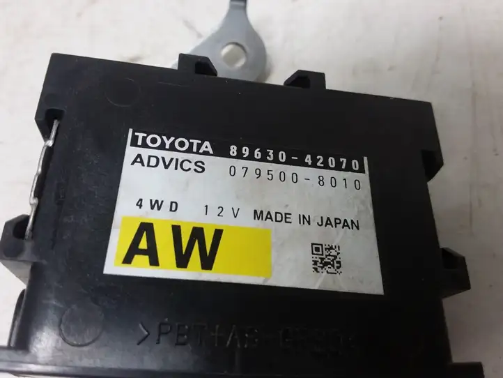 Toyota RAV 4 (XA40) (2012 - 2018) 8963042070 Прочие блоки управления — фото 7