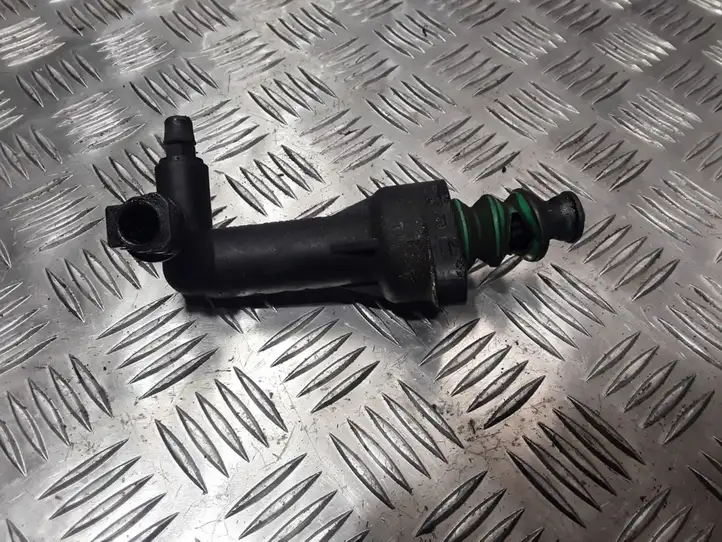 Volkswagen Golf V (2003 - 2009)  6Q00721261D Главный цилиндр сцепления