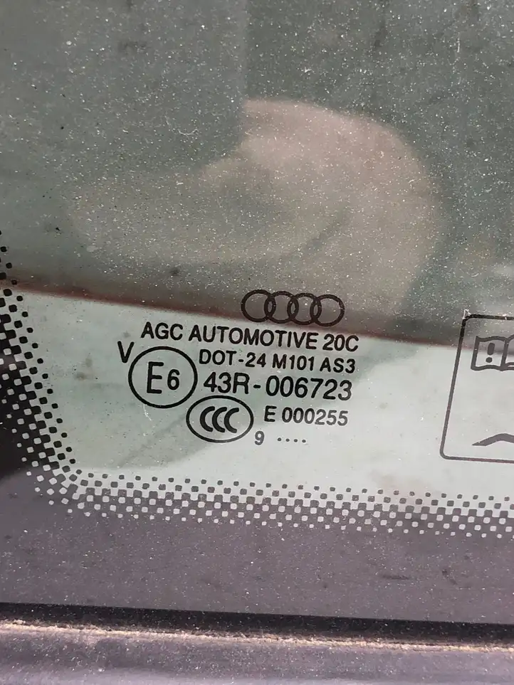 Audi Q5 SQ5 (2008 - 2012) 8R0845299 Заднее боковое стекло — фото 2
