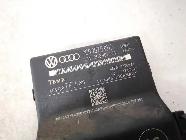 Volkswagen PASSAT B6 (2005 - 2010) 3c0907530e Прочие блоки управления — фото 2