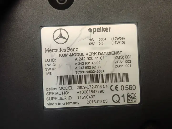 Mercedes-Benz E W212 (2009 - 2016) A2429004101 Прочие блоки управления — фото 2