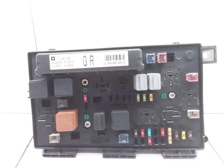 Opel Astra H (2004 - 2009) 5DK00866832 Блок монтирования реле — фото 1