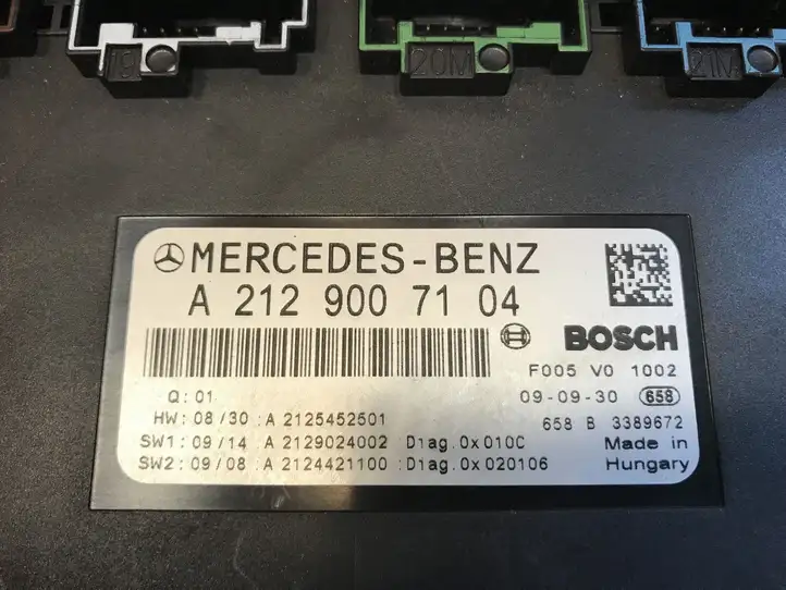 Mercedes-Benz E W212 (2009 - 2016) A2129007104 Блок монтирования реле — фото 7