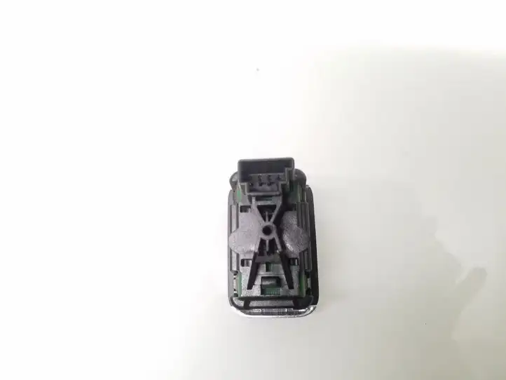 Mercedes-Benz E W212 (2009 - 2016) A2049055602 Кнопка закрытия крышки багажника — фото 3