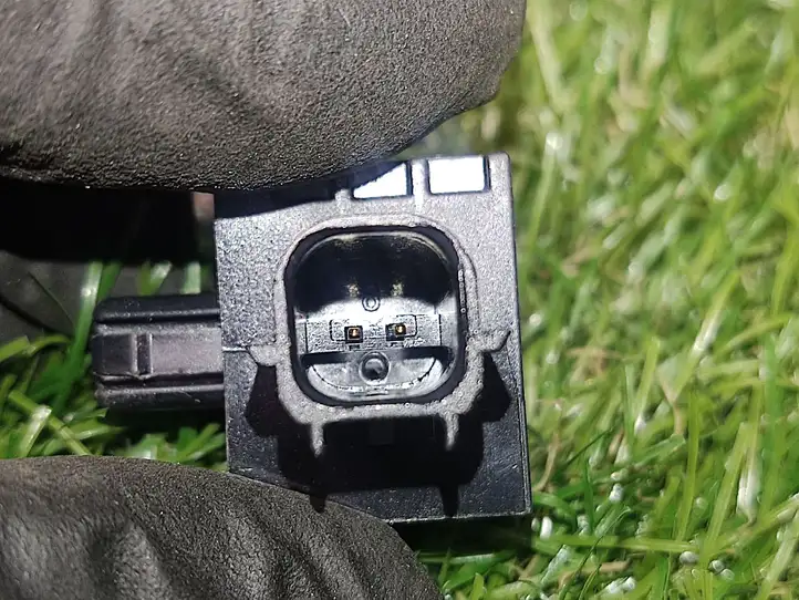 Kia Venga (2010 - 2014)  959302P000 Датчик удара надувных подушек