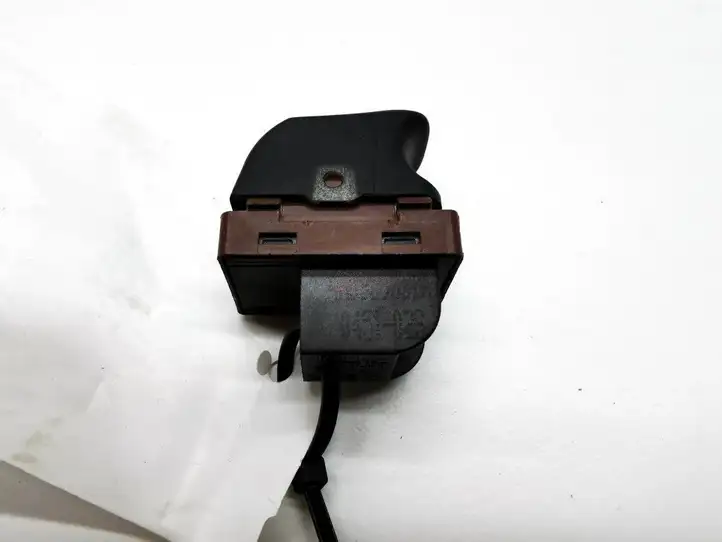 Audi A7 S7 4G (2010 - 2014) 4H0959831A Кнопка закрытия крышки багажника — фото 3