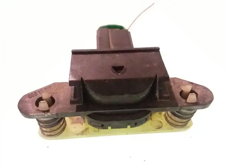 Citroen C5 (2001 - 2004) 9642261980 Кнопка закрытия крышки багажника — фото 2