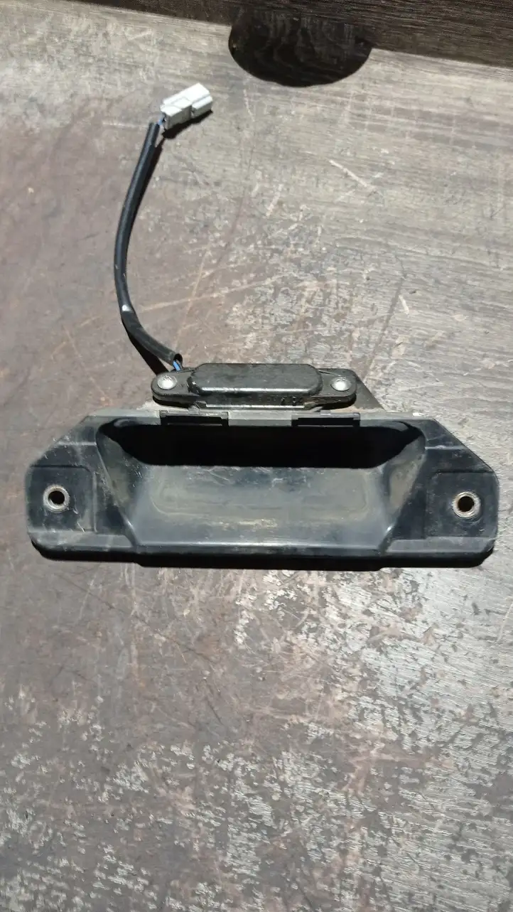 Honda CR-V (2006 - 2009) Кнопка закрытия крышки багажника — фото 1