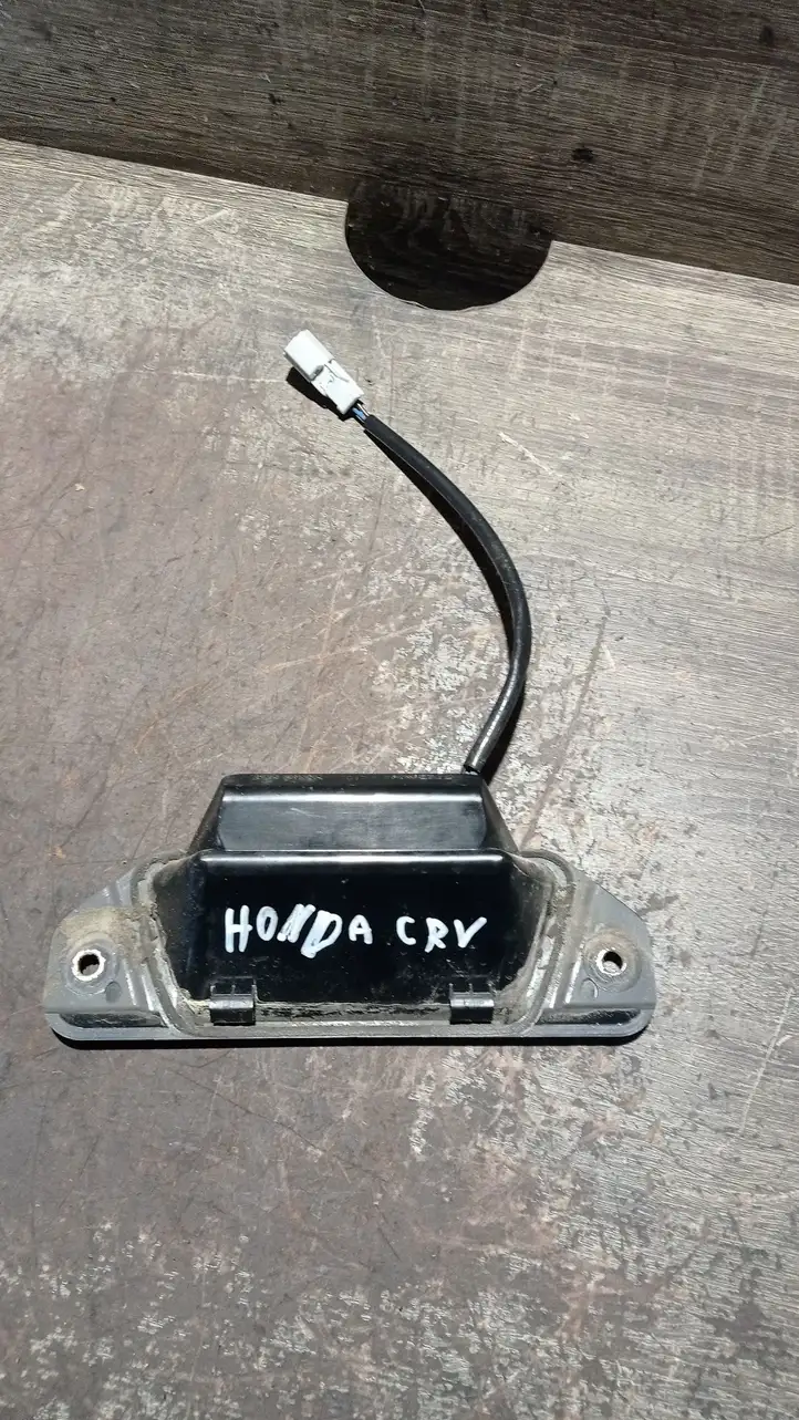 Honda CR-V (2006 - 2009) Кнопка закрытия крышки багажника — фото 2