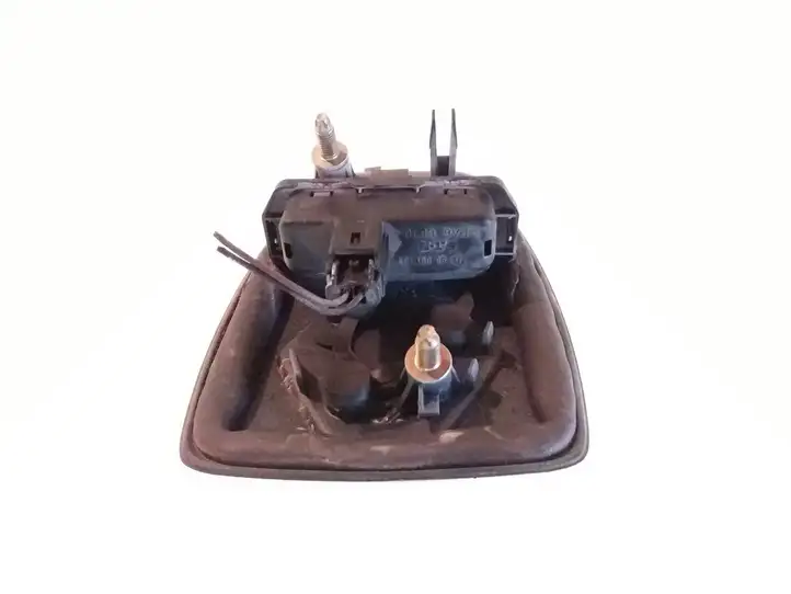 Renault Laguna II (2001 - 2005) 98091103 Кнопка закрытия крышки багажника — фото 2