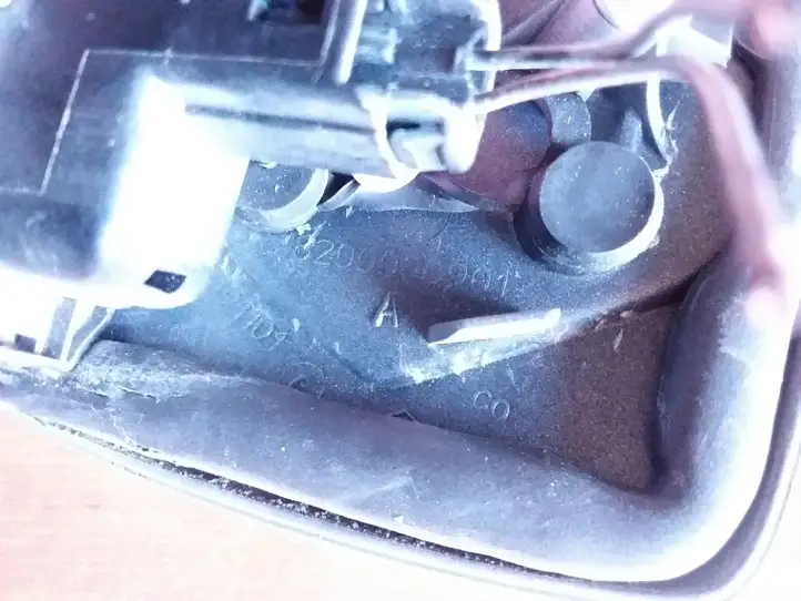 Renault Laguna II (2001 - 2005) 98091103 Кнопка закрытия крышки багажника — фото 3