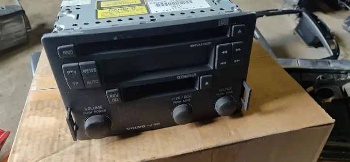 Volvo S40, V40 (2000 - 2004) 30887084 Блок Hi-Fi аудиосистемы — фото 1