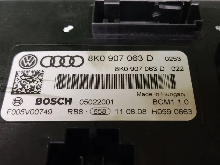 Audi A4 S4 B8 8K (2007 - 2011) 8K0907063D Модуль комфорта — фото 2