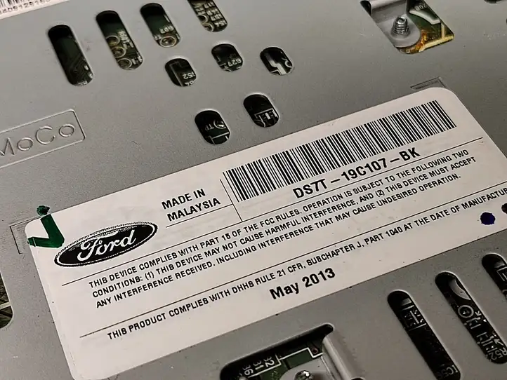 Ford Fusion II (2013 - ) DS7T19C107BK Магнитола / мультимедийная система — фото 3