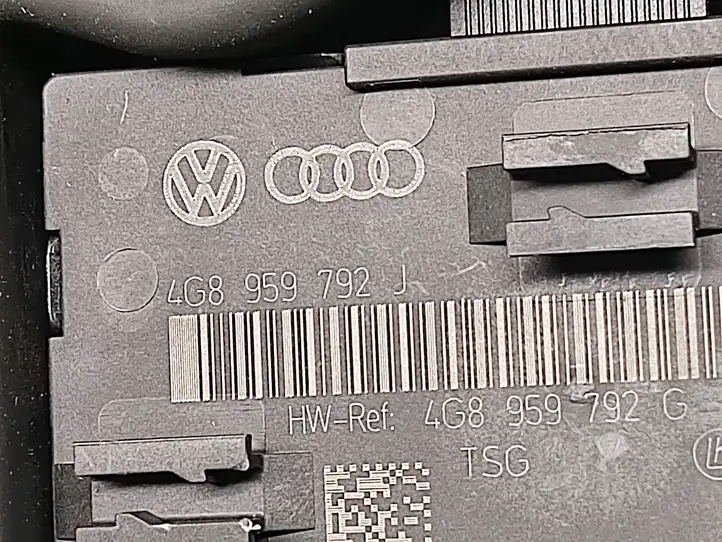 Audi A6 C7 (2011 - 2014) 4G8959792J Блок управления дверью — фото 1