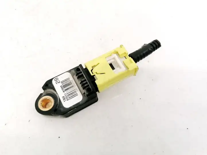 Toyota Auris 150 (2006 - 2012) 8983102080 Датчик удара SRS — фото 1