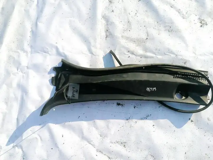 Toyota Avensis T250 (2006 - 2009) 5578205030 Жабо стеклоочистителей — фото 1