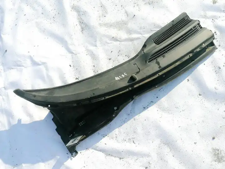 Toyota Previa (XR30, XR40) II (2000 - 2006) 5578124040 Жабо стеклоочистителей — фото 1
