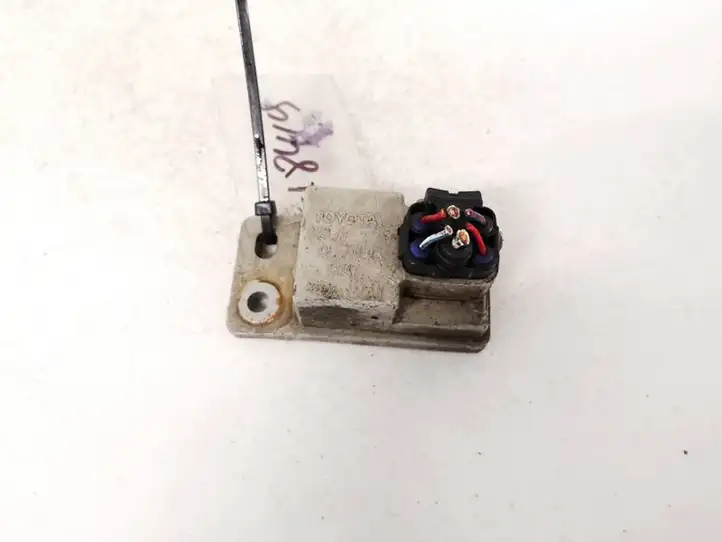 Toyota Avensis T250 (2006 - 2009) 8594205030 Прочие блоки управления — фото 1