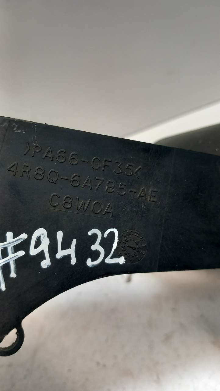 Land Rover Range Rover Sport (2005 - 2009)  4R8Q6A785AE Сапун / трубка (трубки)/ шланг (шланги) сапуна