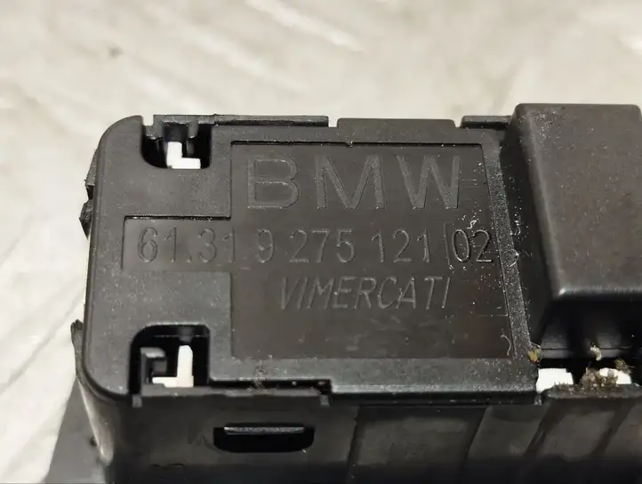 BMW X5 F15 (2013 - 2017) 9275121 Кнопка закрытия крышки багажника — фото 5