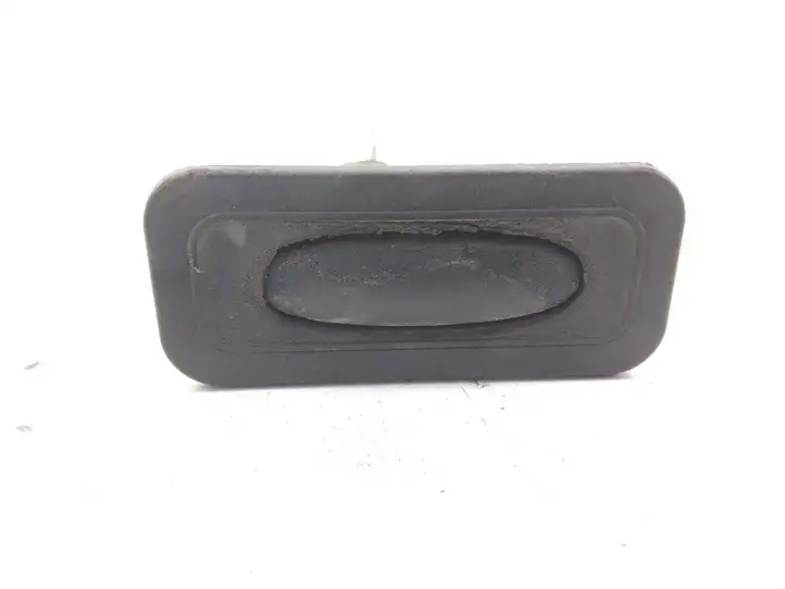 Renault Scenic II - Grand scenic II (2006 - 2009) 8200076256 Кнопка закрытия крышки багажника — фото 1