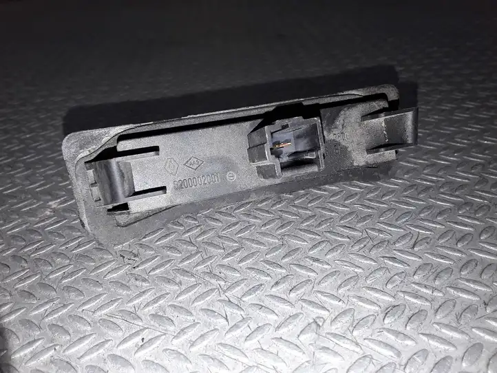 Renault Espace - Grand espace IV (2004 - 2014) 8200002001 Кнопка закрытия крышки багажника — фото 2