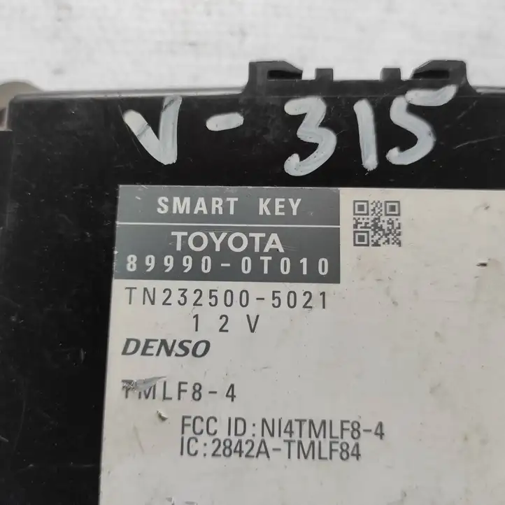 Toyota Venza (2008 - 2012) 899900T010 Прочие блоки управления — фото 4