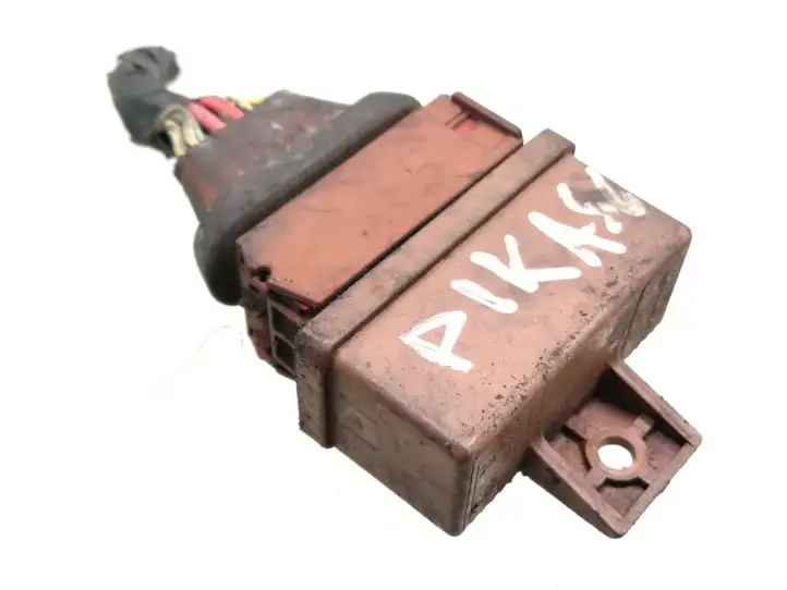 Citroen Xsara Picasso (1999 - 2012) 240109 Реле насоса горючего — фото 1