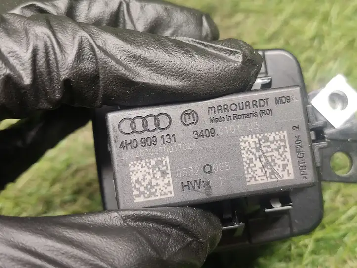 Audi A6 C7 (2011 - 2014) 4H0909131 Прочие блоки управления — фото 2