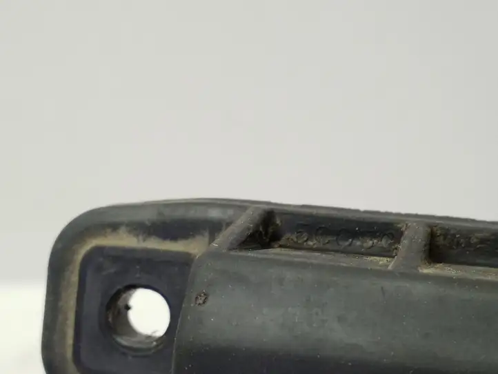 Toyota Prius (XW30) (2009 - 2015) 0606P48 Кнопка закрытия крышки багажника — фото 4