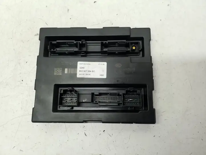 Audi A4 S4 B8 8K (2007 - 2011) 8K0907064BC Модуль комфорта — фото 3