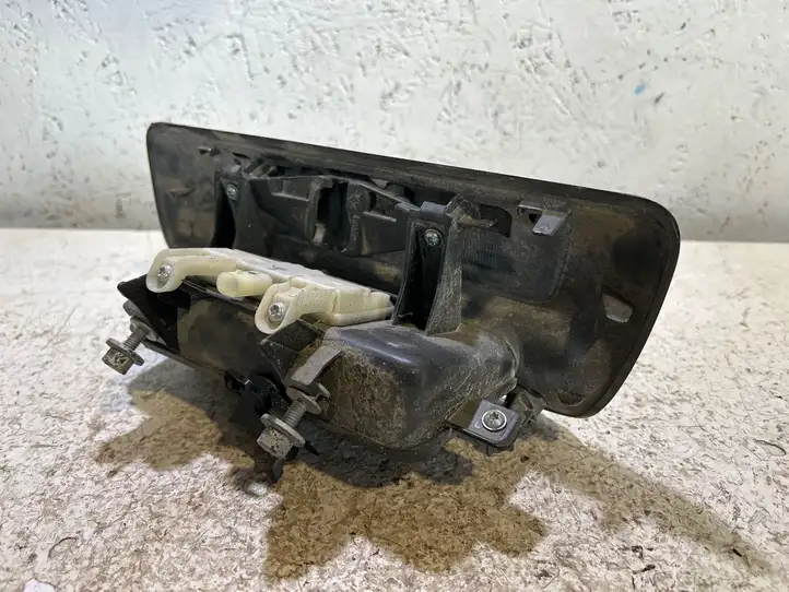 Dodge Ram (2018 - )  6EF96LAUAG Включатель закрытия задней крышки