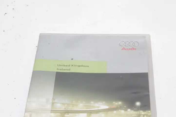 Audi TT TTS Mk2 (2006 - 2010) 8E0919884 Прочие детали салона — фото 1