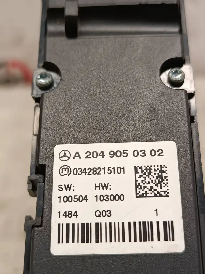 Mercedes-Benz C W204 (2007 - 2014)  A2049050302 Другие блоки управления / модули
