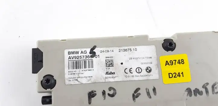 BMW 5 F10 F11 (2009 - 2016) 9257366 Усилитель антенны — фото 2