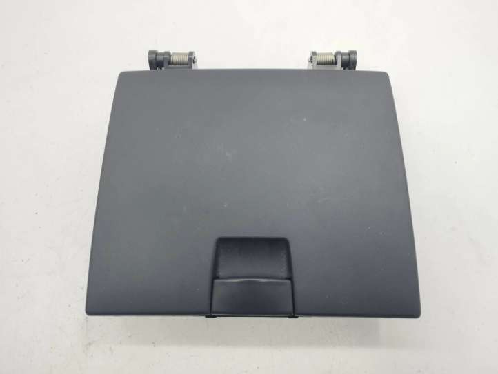 Hyundai Santa Fe (2005 - 2009)  847452B000 Переднее багажное отделение